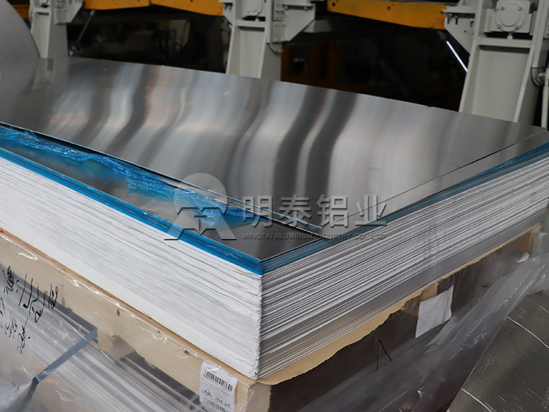 卡車儲氣筒材料的選擇：5083鋁板，輕量化|耐腐蝕|易加工